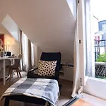 Bright 2br With Balcony Chic *