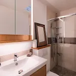 Bright 2br With Balcony Chic Apartmán *
