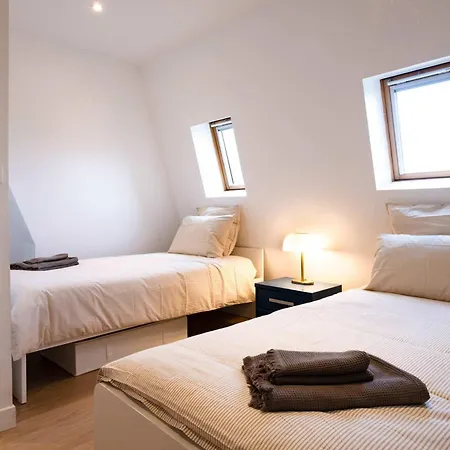 Appartement Bright 2br With Balcony Chic